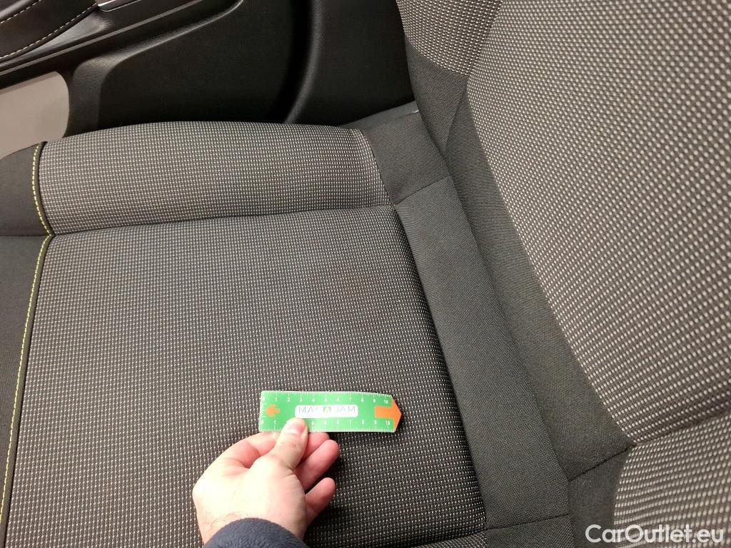  Citroen  C3  Max 1.2 PureTech 80CV BVM5 6E #6