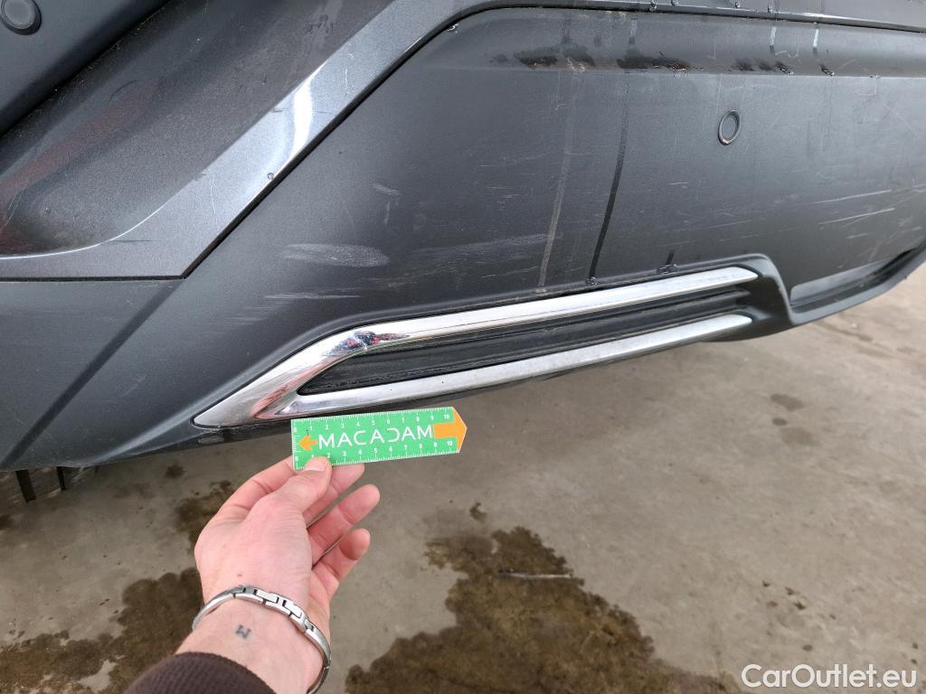  Toyota  C-HR TOYOTA  / 2016 / 5P / SUV 2.0 HYBRIDE 184 EDITION(SP) #9