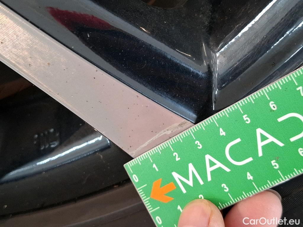  Toyota  C-HR TOYOTA  / 2016 / 5P / SUV 2.0 HYBRIDE 184 EDITION(SP) #21