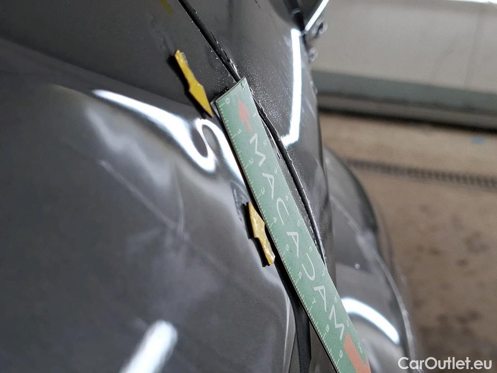  Toyota  C-HR TOYOTA  / 2016 / 5P / SUV 2.0 HYBRIDE 184 EDITION(SP) #43