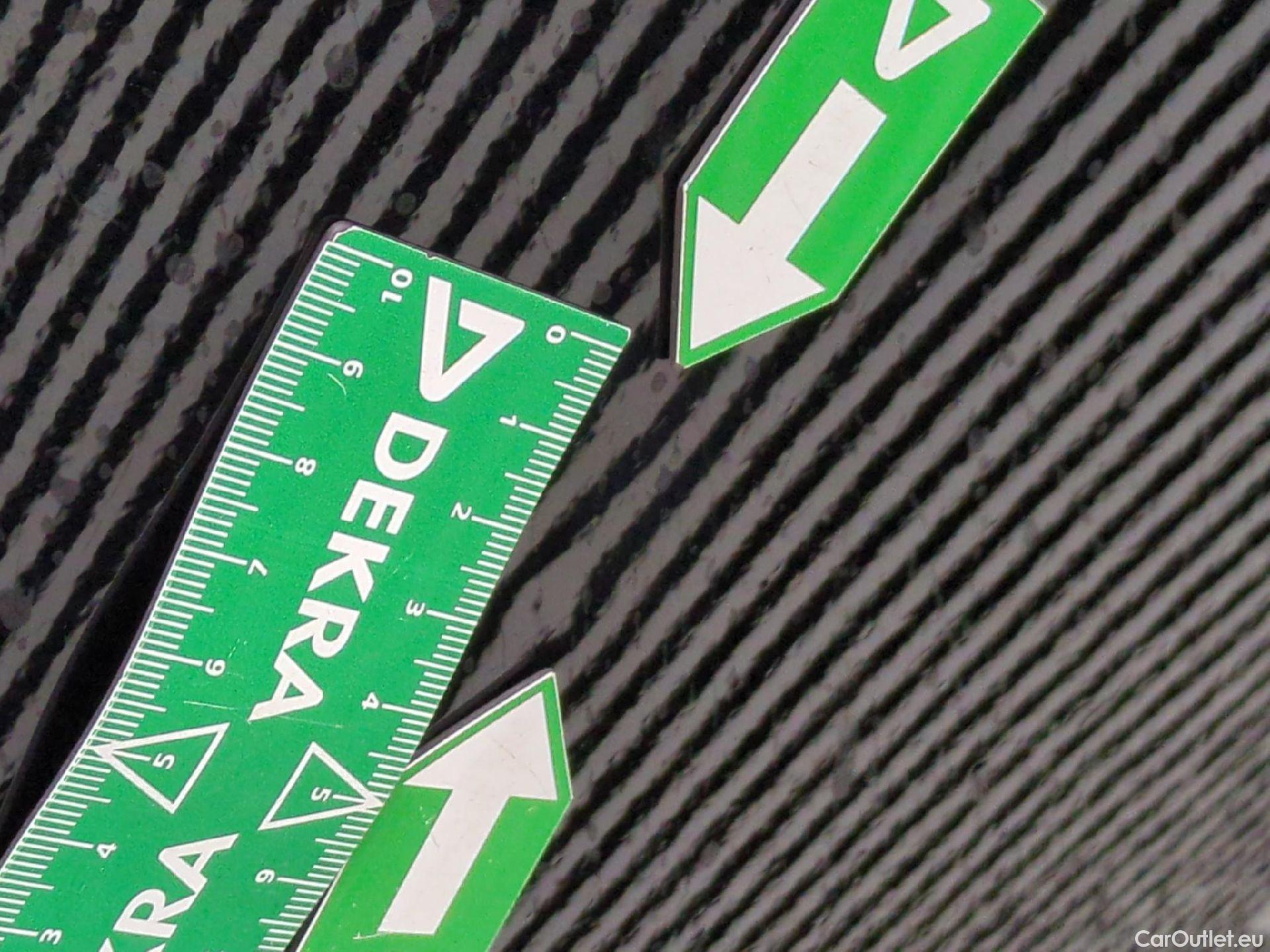  Hyundai  i30 HYUNDAI  / 2020 / 5P / Berline 1.0 T-GDI 120 MHEV I-MT CREATIVE #20