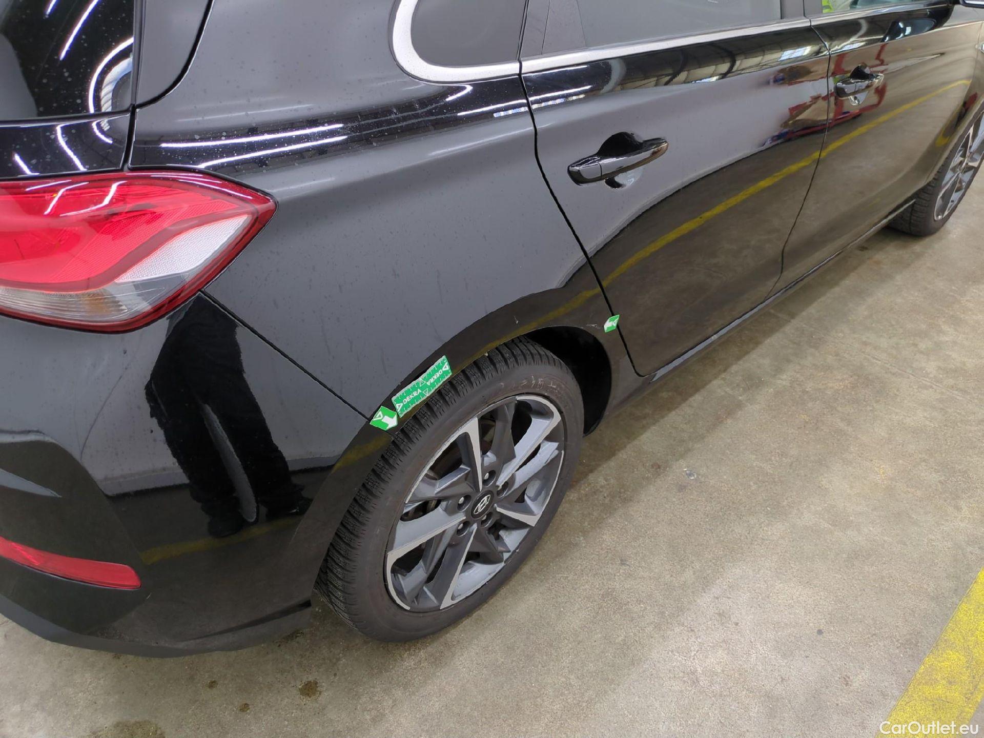  Hyundai  i30 HYUNDAI  / 2020 / 5P / Berline 1.0 T-GDI 120 MHEV I-MT CREATIVE #13