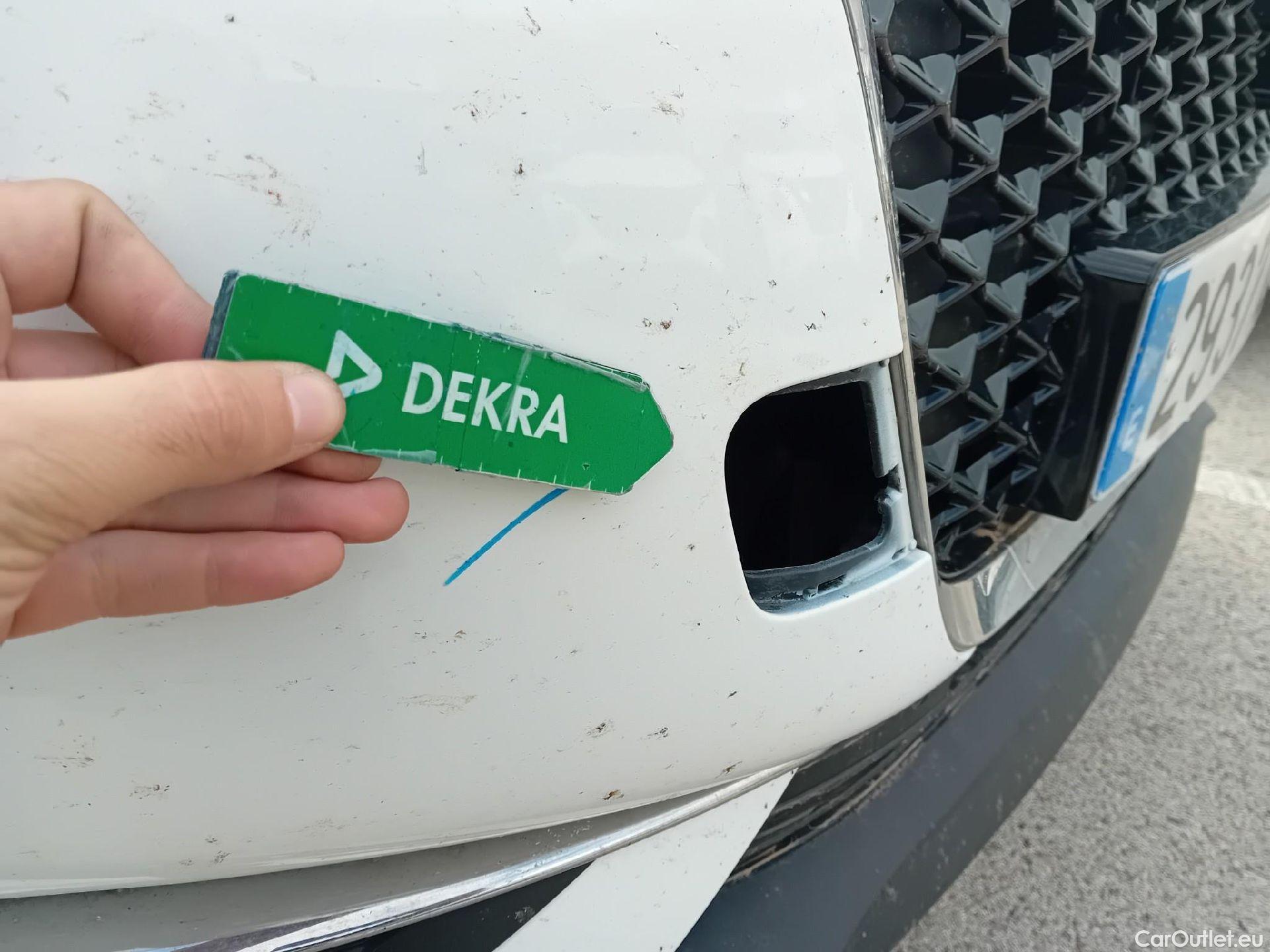  Citroen  DS3 DS DS 3 Crossback / 2018 / 5P / todoterreno PureTech 73 kW Manual SO CHIC #7