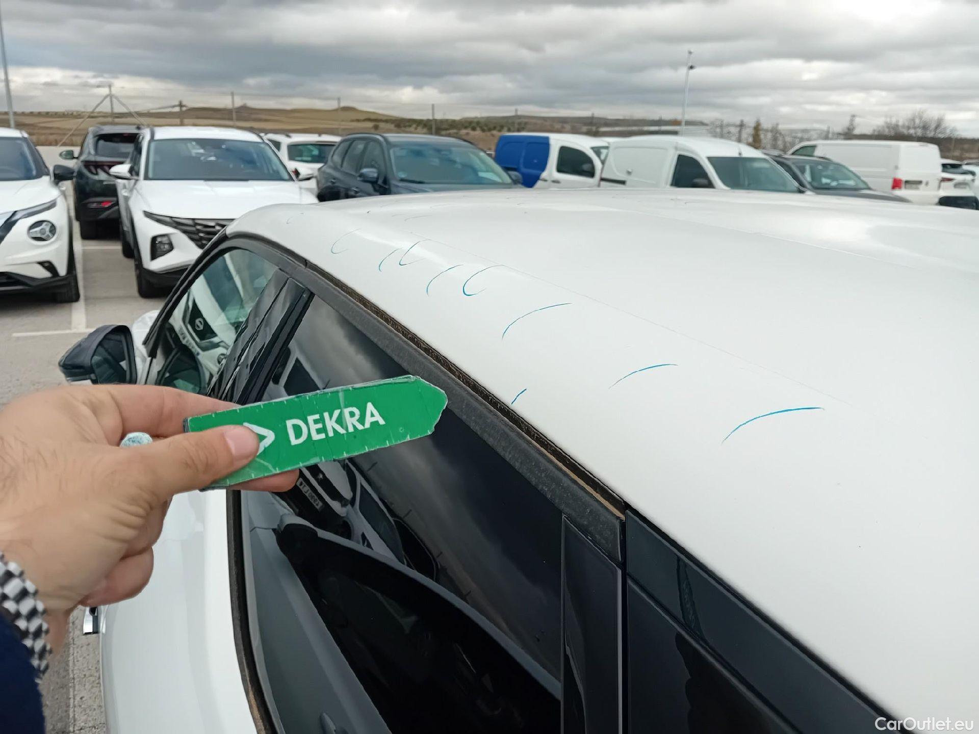  Citroen  DS3 DS DS 3 Crossback / 2018 / 5P / todoterreno PureTech 73 kW Manual SO CHIC #16