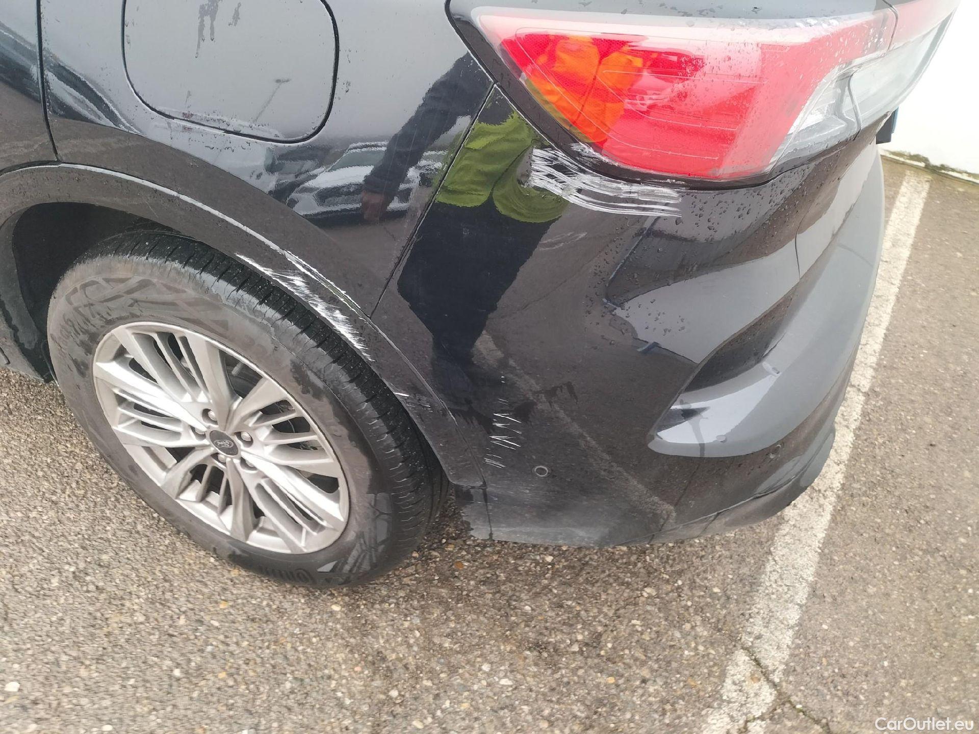  Ford  Kuga  Hybrid Vignale 2.5 190CV ATV E6d #25