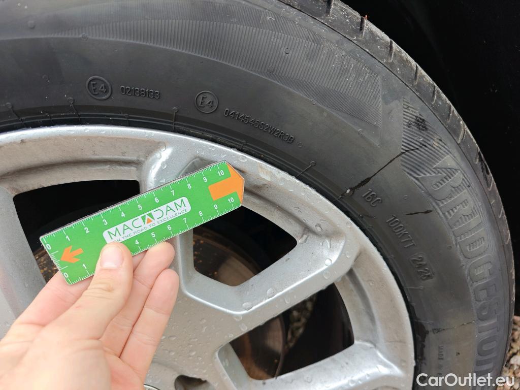  Jeep  Patriot JEEP Renegade / 2014 / 5P / todoterreno Limited 1.0G 88kW (120CV) 4x2 (AC) #19