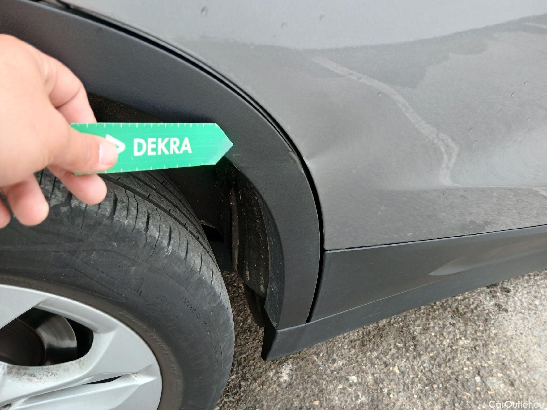  Bmw  X2 BMW  / 2017 / 5P / todoterreno sDrive18d (AC) #25