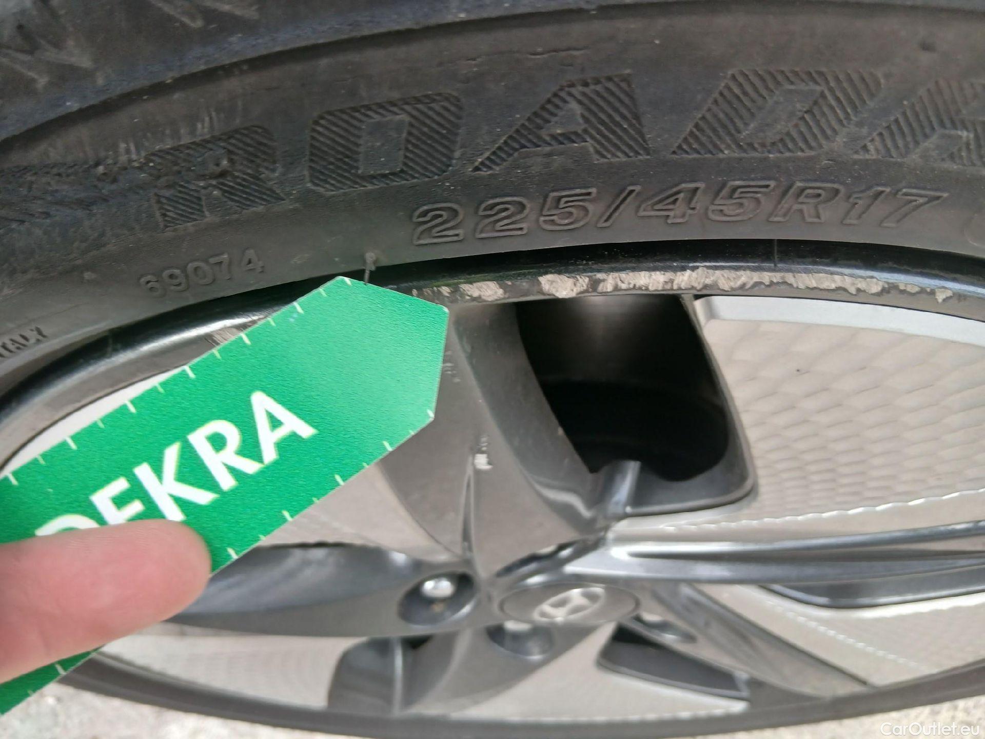  Hyundai   Ioniq HYUNDAI / 2019 / 5P / berlina con portón 1.6 GDI HEV Tecno DCT #11