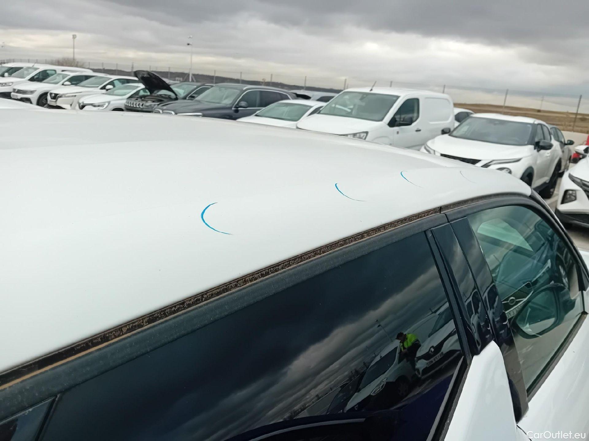  Citroen  DS3 DS DS 3 Crossback / 2018 / 5P / todoterreno PureTech 73 kW Manual SO CHIC #20