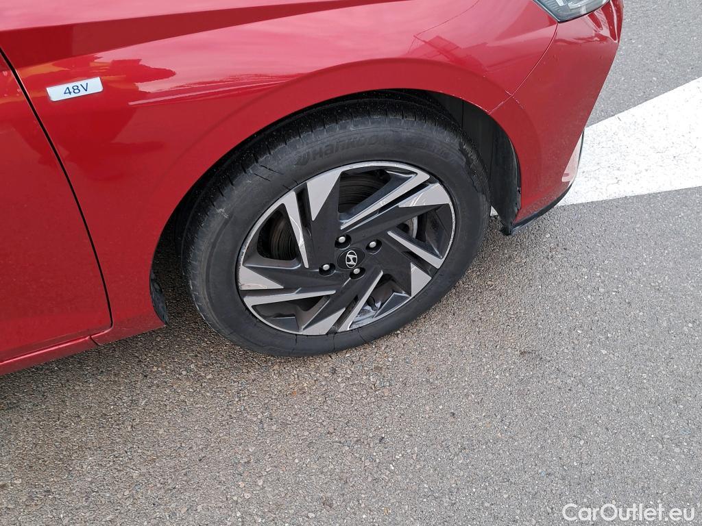  Hyundai  i20 HYUNDAI  / 2020 / 5P / berlina con portón 1.0 TGDI 74kW (100CV) 48V Tecno #3