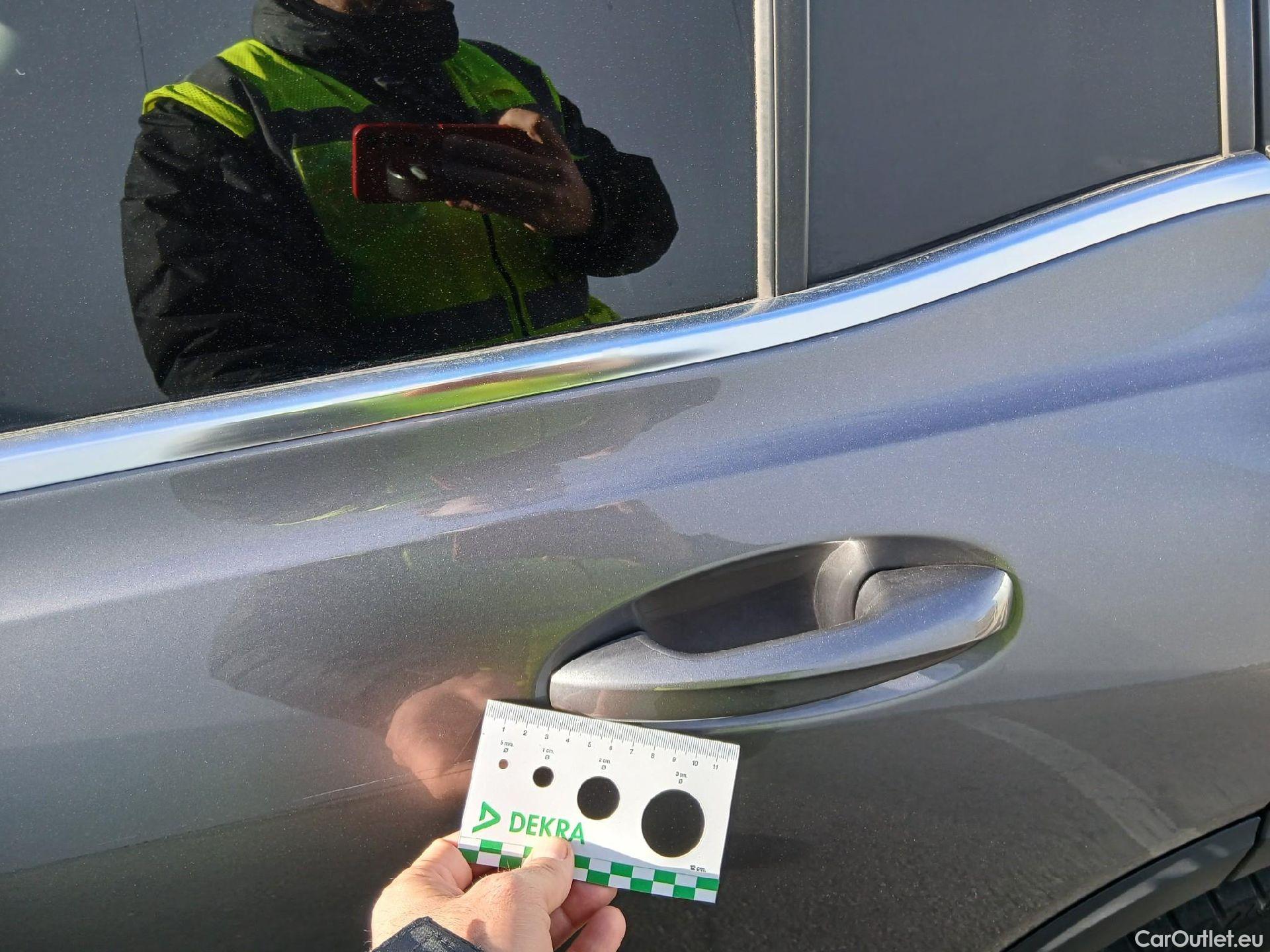  Mercedes  GLB MERCEDES-BENZ  / 2019 / 5P / todoterreno 2.0  220 D 4MATIC DCT 140KW (190CV) #7