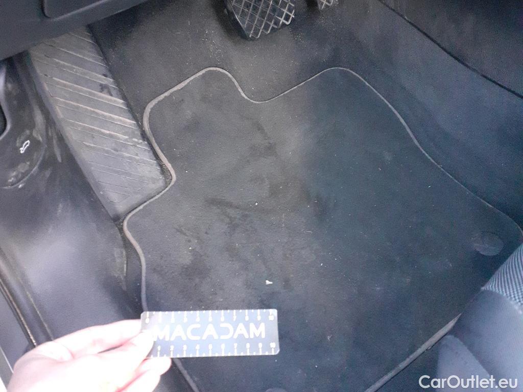  Audi  Q3 AUDI  / 2018 / 5P / todoterreno Advanced 35 TDI 110kW (150CV) S tronic #21