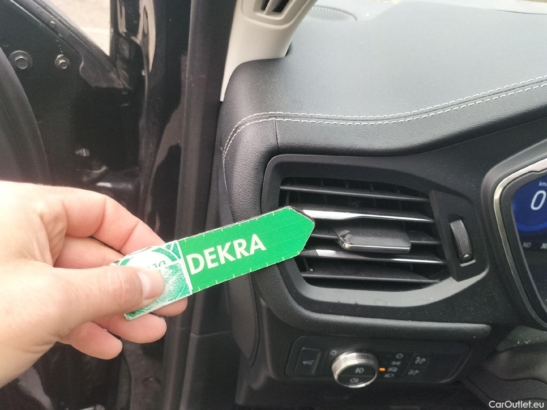  Ford  Kuga  Hybrid Vignale 2.5 190CV ATV E6d #16