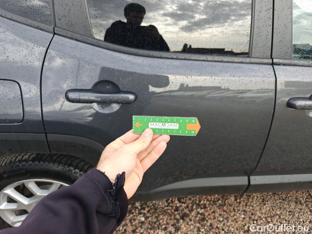  Jeep  Patriot JEEP Renegade / 2014 / 5P / todoterreno Limited 1.0G 88kW (120CV) 4x2 (AC) #24