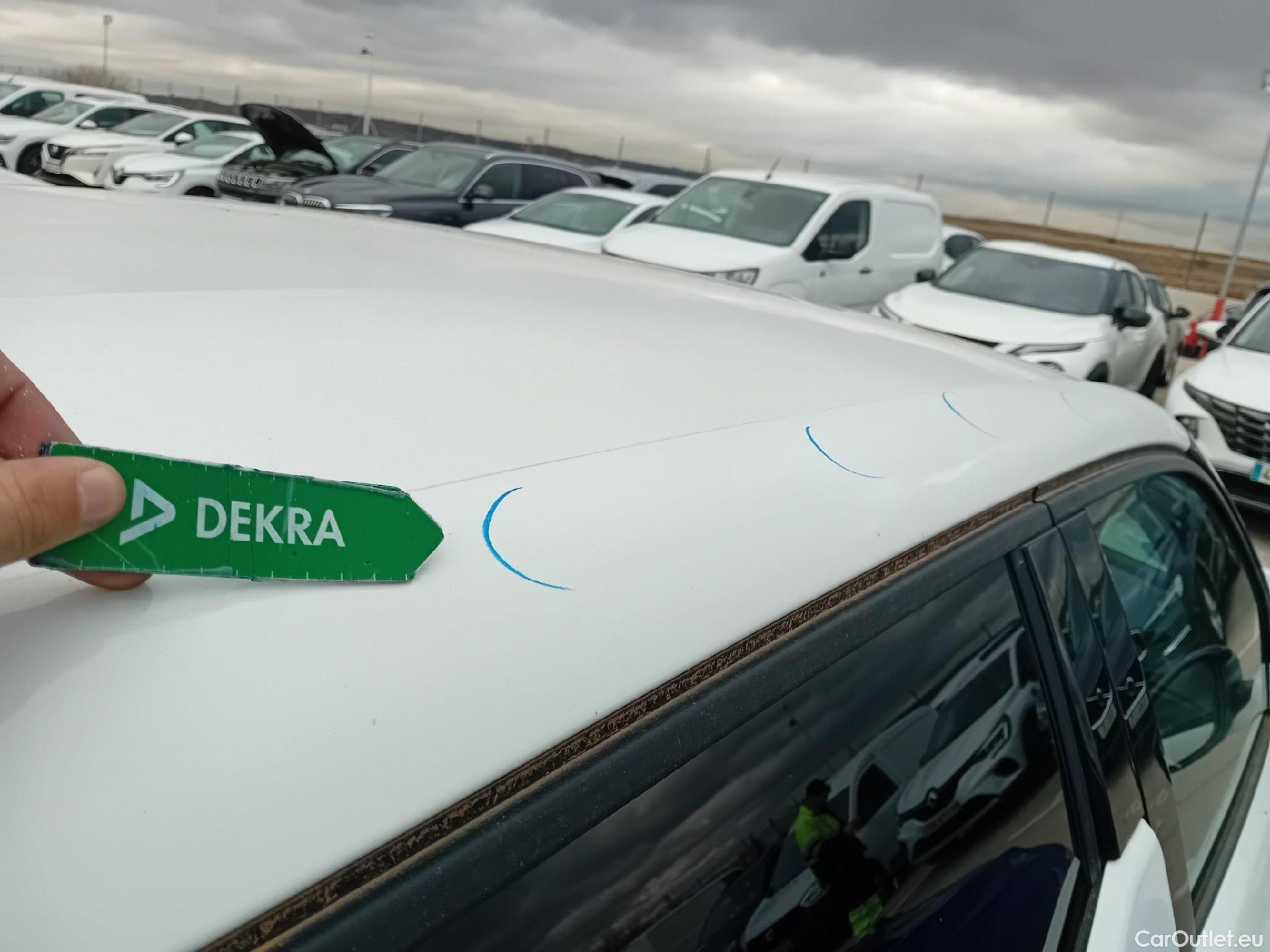  Citroen  DS3 DS DS 3 Crossback / 2018 / 5P / todoterreno PureTech 73 kW Manual SO CHIC #19