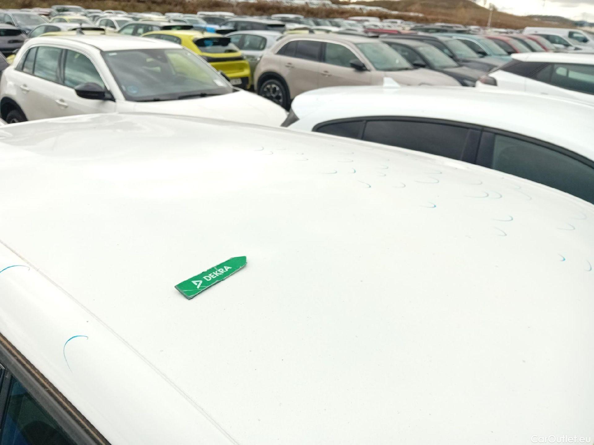  Citroen  DS3 DS DS 3 Crossback / 2018 / 5P / todoterreno PureTech 73 kW Manual SO CHIC #22