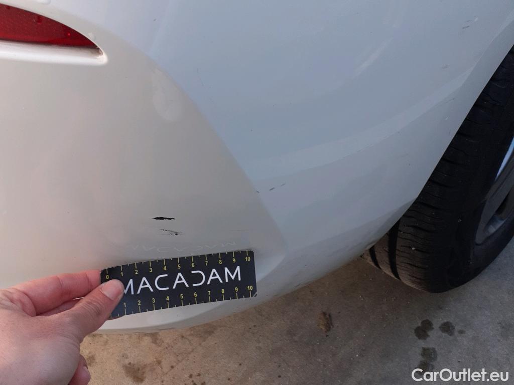  Bmw  Serie 1 BMW  / 2019 / 5P / berlina con portón 116d #21