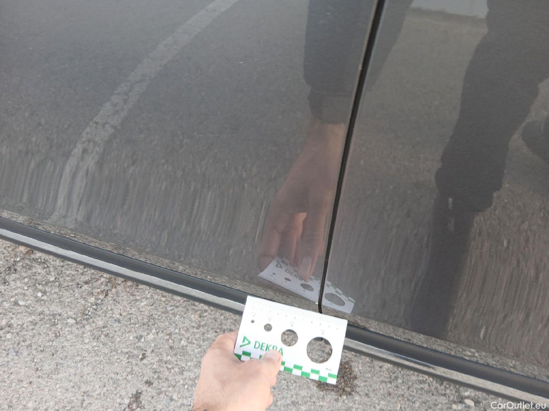  Mercedes  GLB MERCEDES-BENZ  / 2019 / 5P / todoterreno 2.0  220 D 4MATIC DCT 140KW (190CV) #4