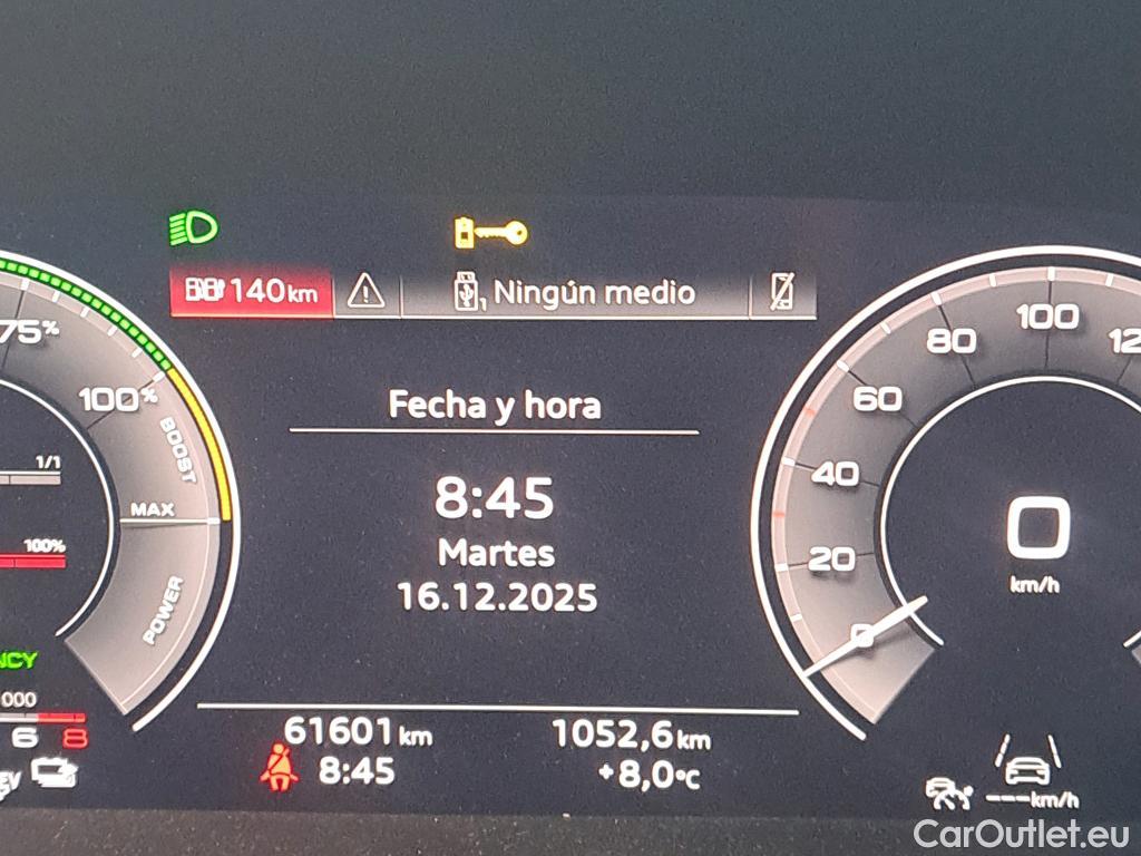  Audi  A3 AUDI  / 2020 / 5P / berlina con portón Sportback S line 40 TFSI e 150kW S tron #5