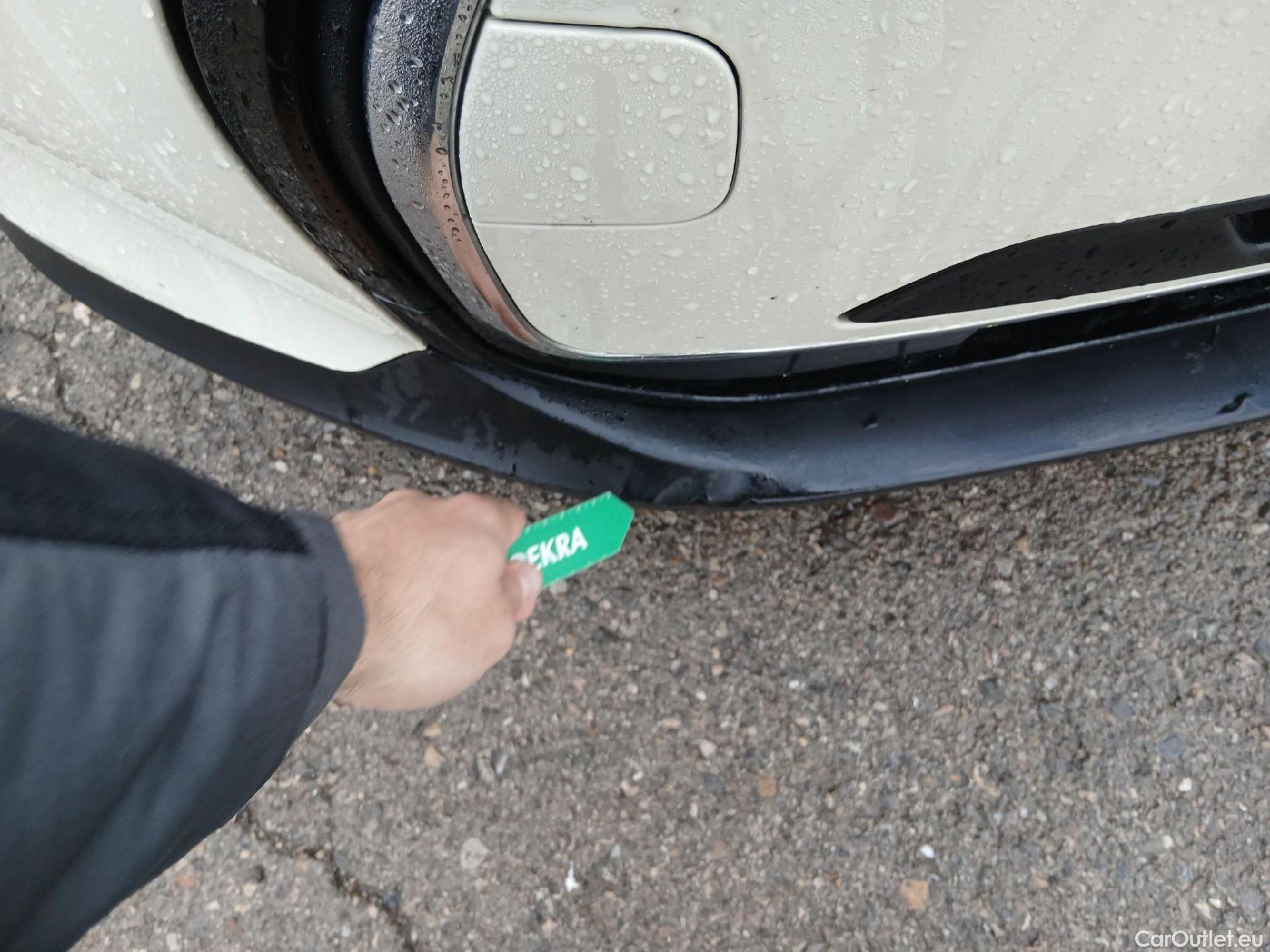  Mini  Cooper MINI MINI / 2021 / 5P / berlina con portón  5 PUERTAS #4