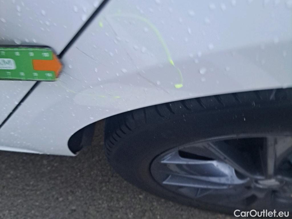  Seat  Leon SEAT León / 2016 / 5P / berlina con portón 1.5 TSI 95kW (130CV) St&Sp Style Visio Edition #15