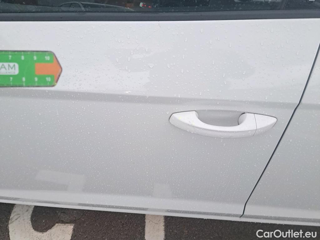  Seat  Leon SEAT León / 2016 / 5P / berlina con portón 1.5 TSI 95kW (130CV) St&Sp Style Visio Edition #12