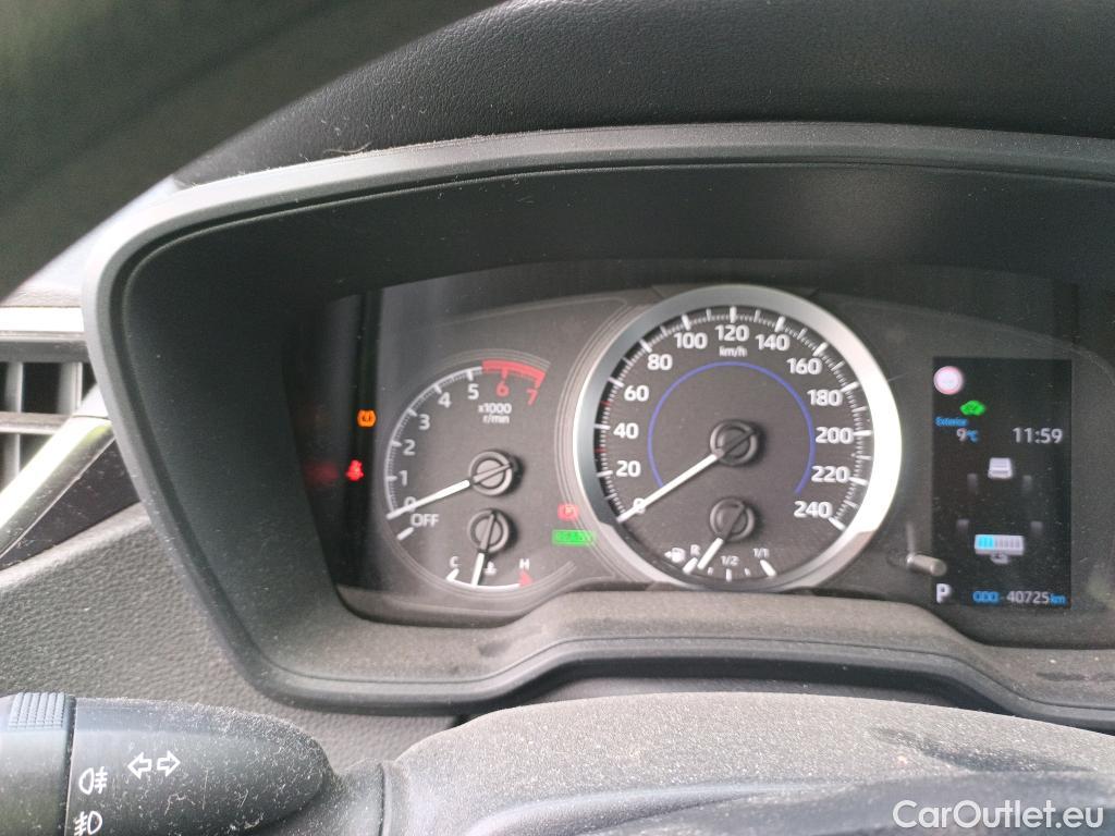  Toyota  Corolla TOYOTA  / 2019 / 5P / familiar 1.8 HYBRID BUSINESS E-CVT #16