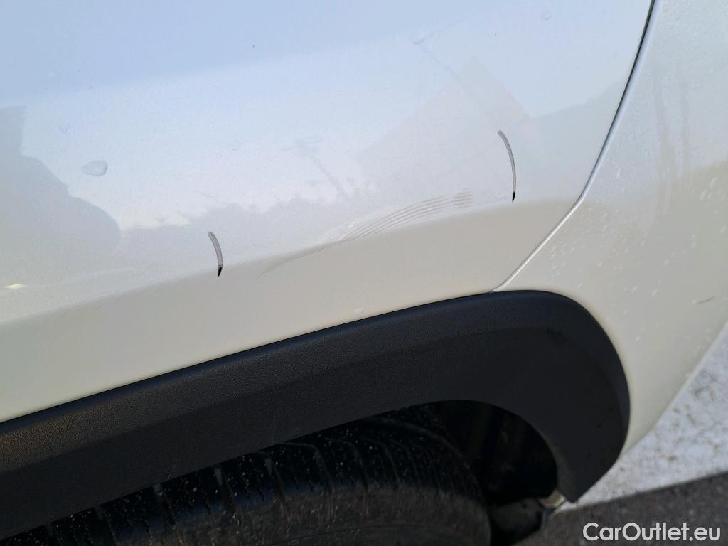  Toyota  RAV4 TOYOTA  / 2018 / 5P / todoterreno 2.5l 220H Advance #28