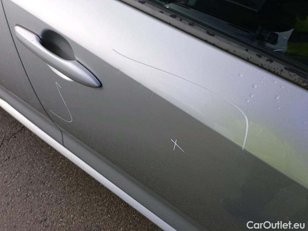  Toyota  Corolla TOYOTA  / 2019 / 5P / familiar 1.8 HYBRID BUSINESS E-CVT #2