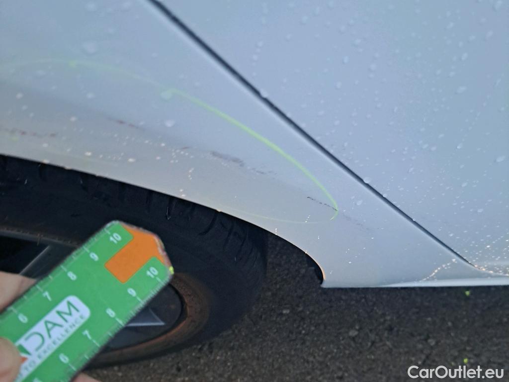  Seat  Leon SEAT León / 2016 / 5P / berlina con portón 1.5 TSI 95kW (130CV) St&Sp Style Visio Edition #2