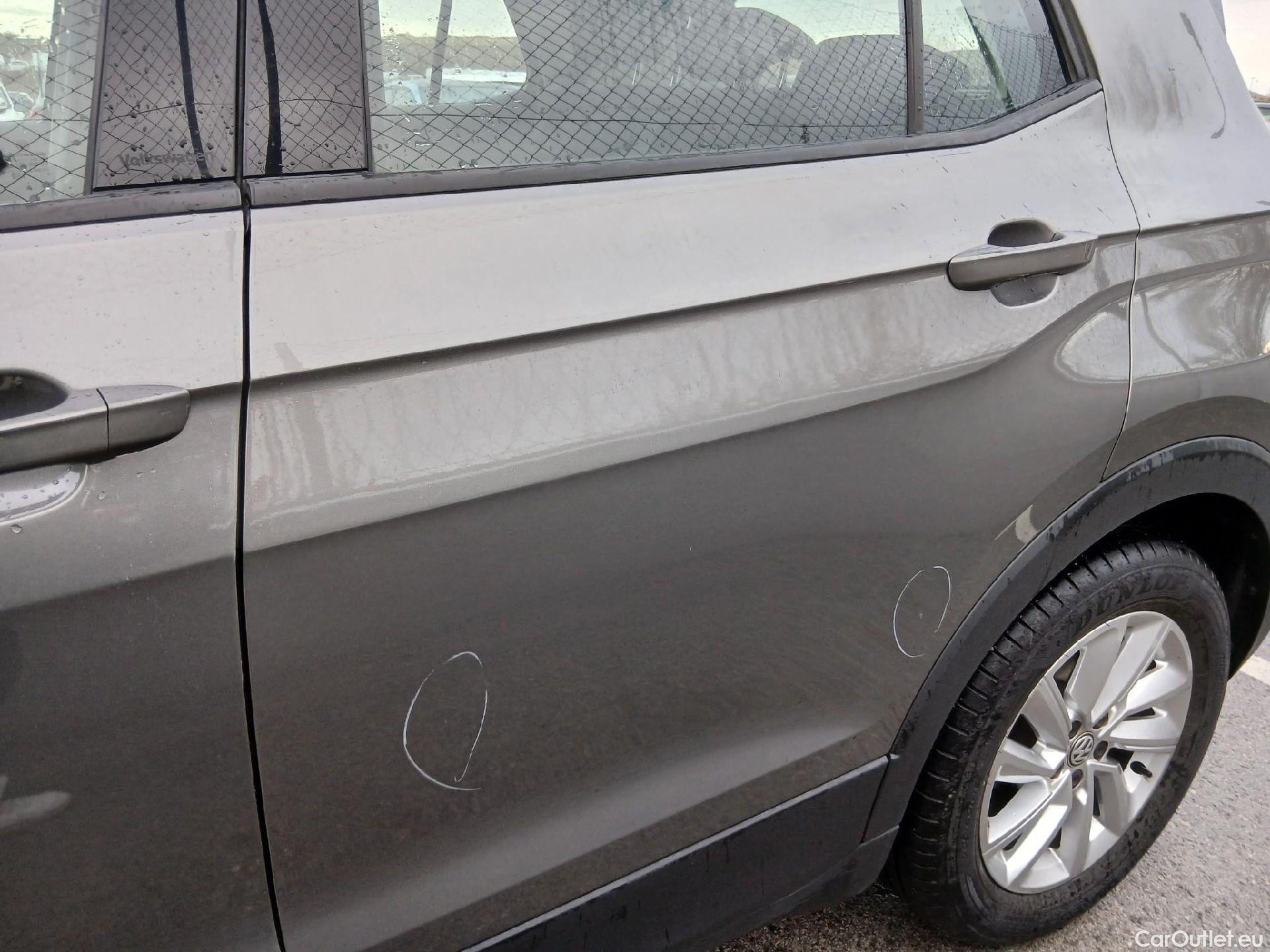  Volkswagen  T-CROSS VOLKSWAGEN  / 2018 / 5P / todoterreno Advance 1.0 TSI 85kW (115CV) DSG (AC) #10