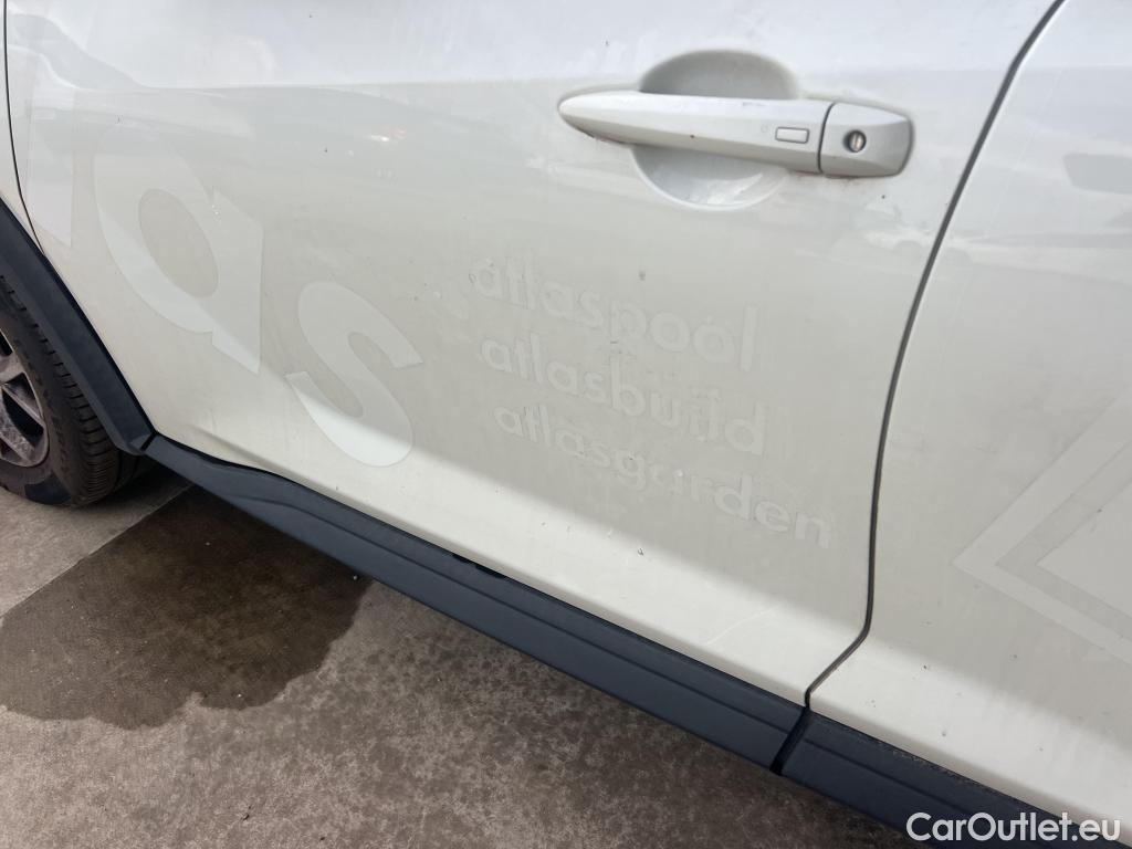  Nissan  Juke NISSAN  / 2019 / 5P / crossover DIG-T 84 kW (114 CV) DCT 7 V N-Connecta (AC) #2