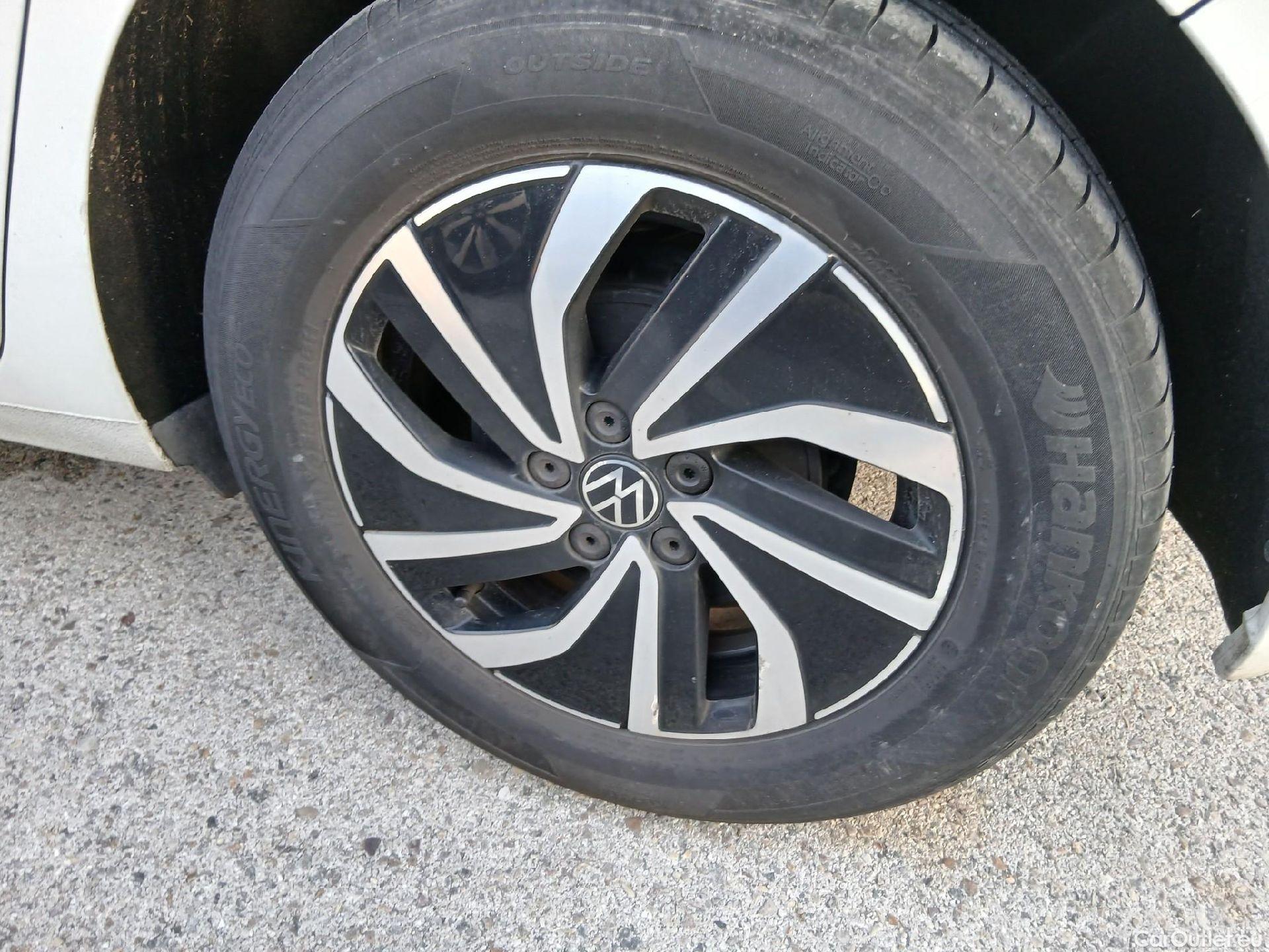  Volkswagen  Polo VOLKSWAGEN  / 2021 / 5P / berlina con portón Life 1.0 TSI 70kW (95CV) #18