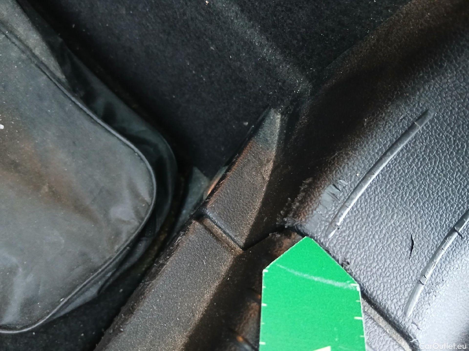  Volkswagen  T-CROSS VOLKSWAGEN  / 2018 / 5P / todoterreno Advance 1.0 TSI 85kW (115CV) DSG (AC) #45