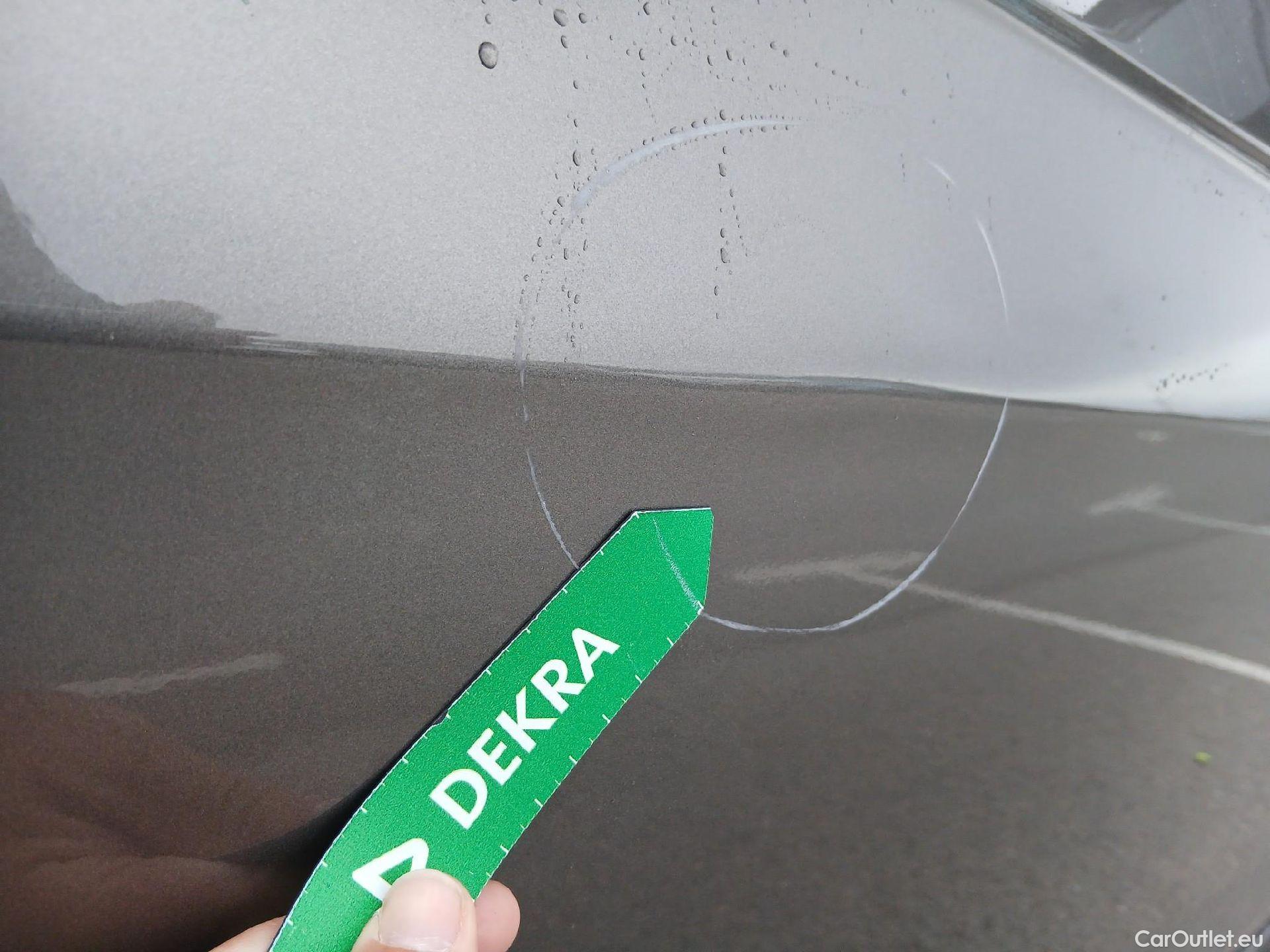  Volkswagen  T-CROSS VOLKSWAGEN  / 2018 / 5P / todoterreno Advance 1.0 TSI 85kW (115CV) DSG (AC) #24