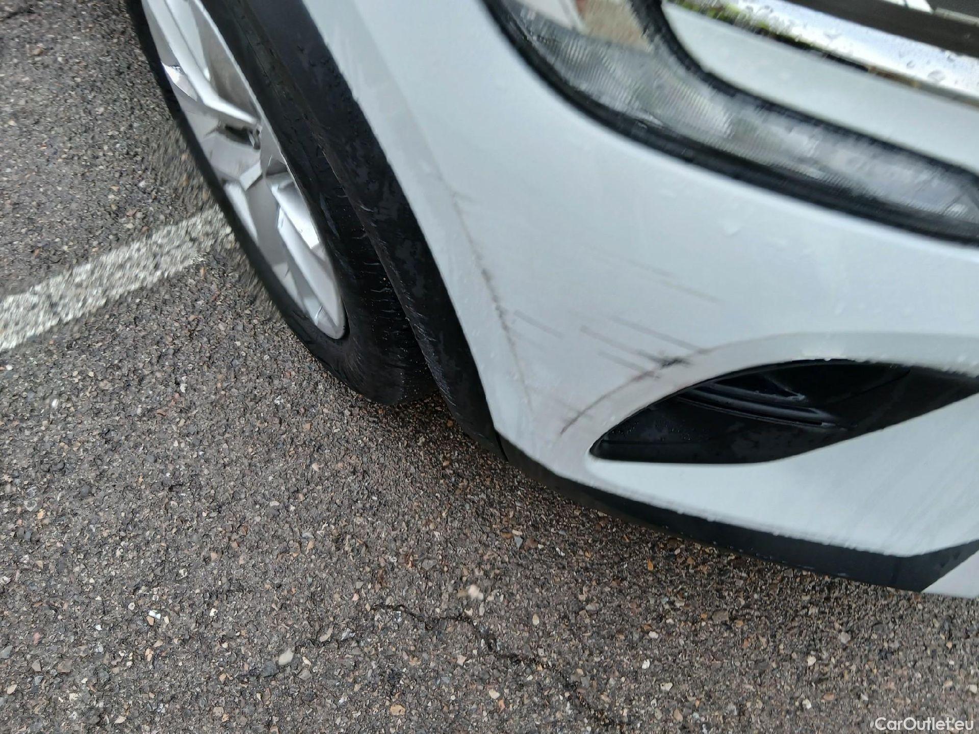  Renault  Captur RENAULT  / 2019 / 5P / todoterreno Intens TCe 90 (AC) #1