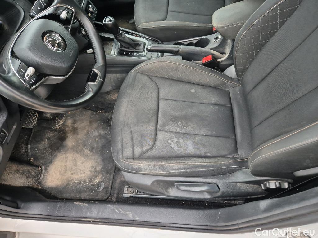  Skoda  KAMIQ SKODA  1.0 TSI 81kW (110CV) DSG Ambition (CX) #22