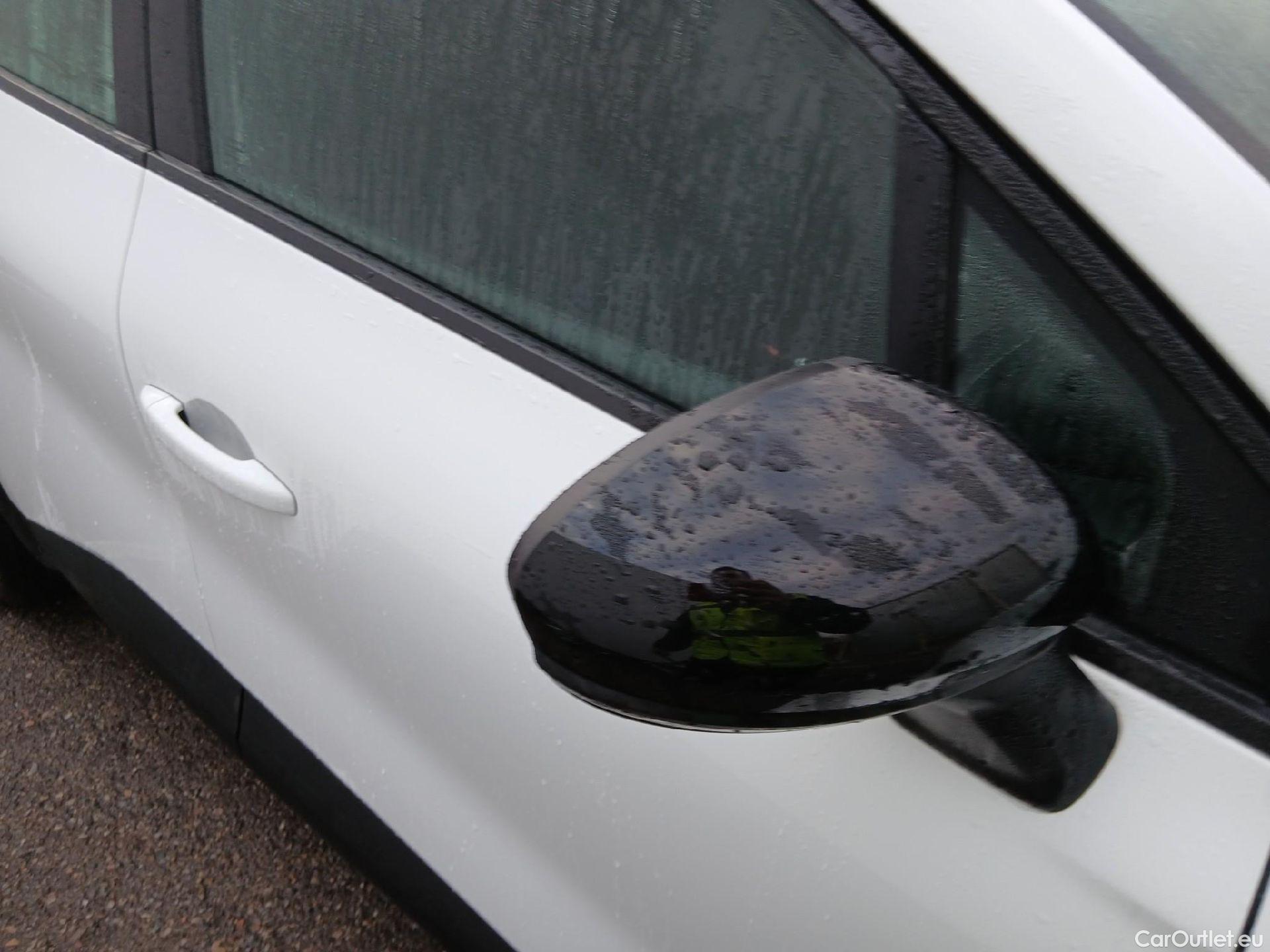  Renault  Captur RENAULT  / 2019 / 5P / todoterreno Intens TCe 90 (AC) #21