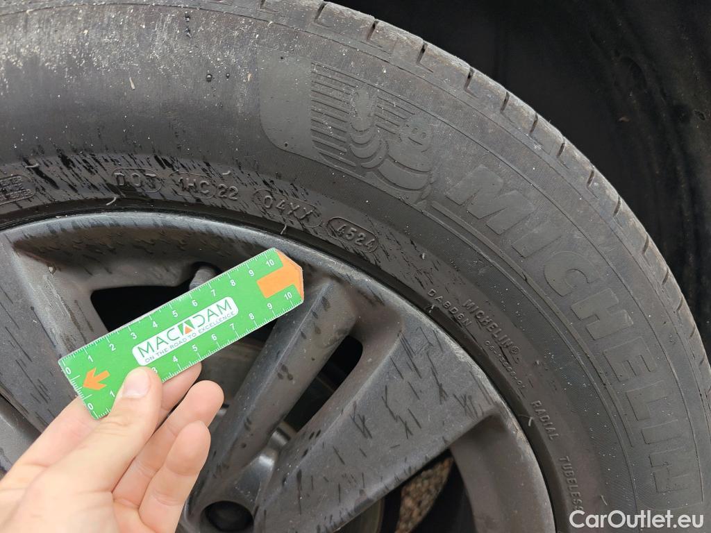  Opel   Grandland X OPEL Grandland / 2021 / 5P / todoterreno 1.5 CDTi Business Edition Auto #59