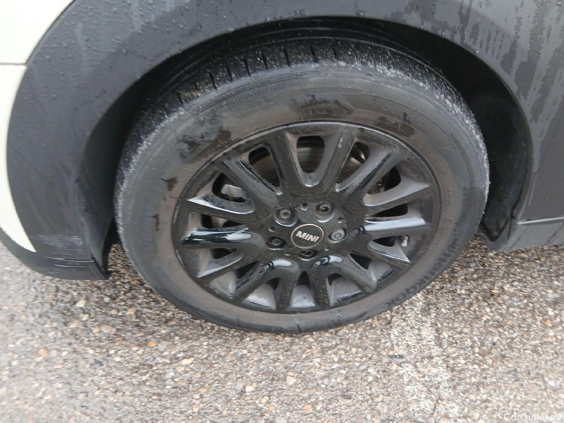  Mini  Cooper MINI MINI / 2021 / 5P / berlina con portón  5 PUERTAS #6