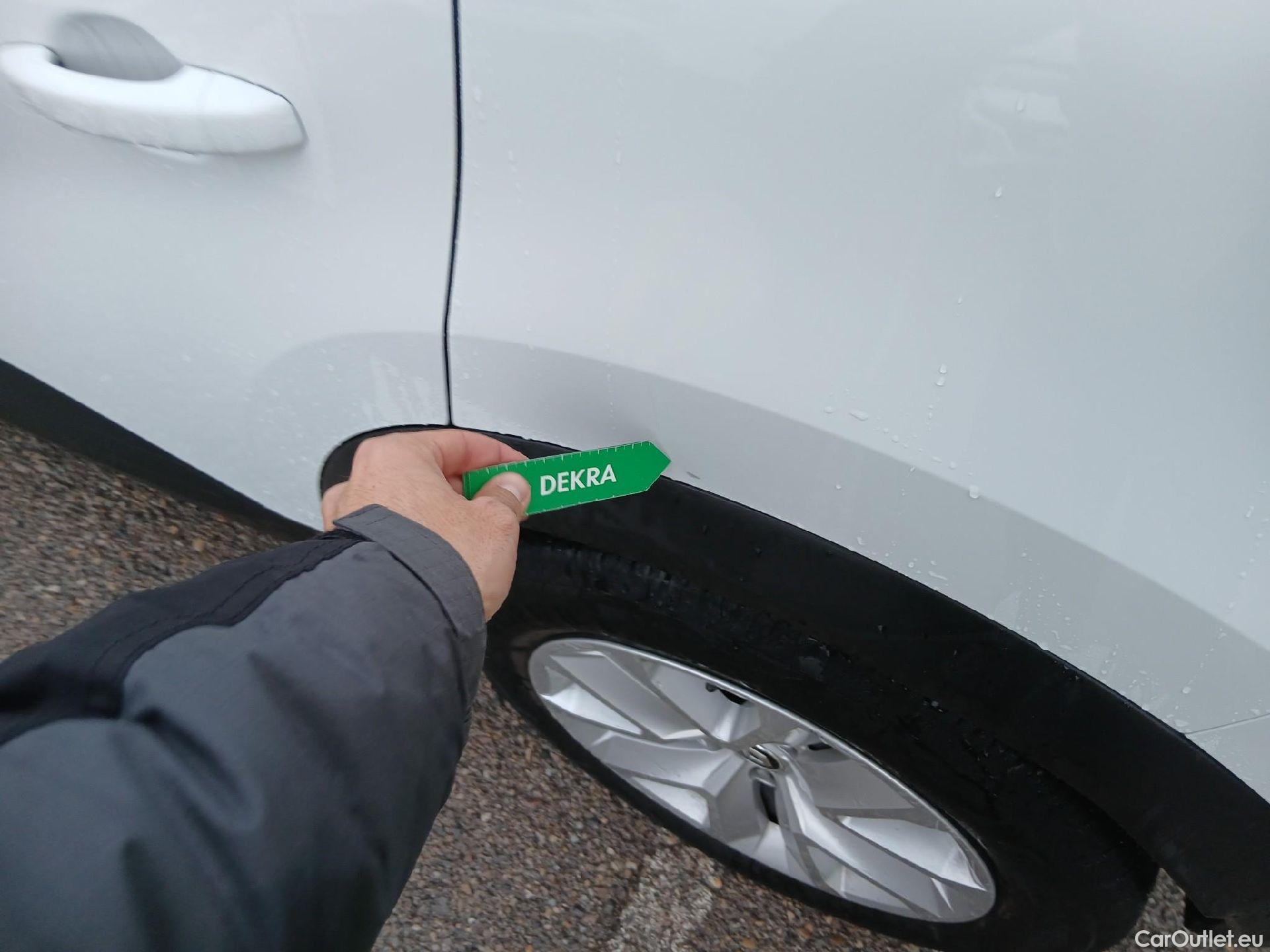  Renault  Captur RENAULT  / 2019 / 5P / todoterreno Intens TCe 90 (AC) #7