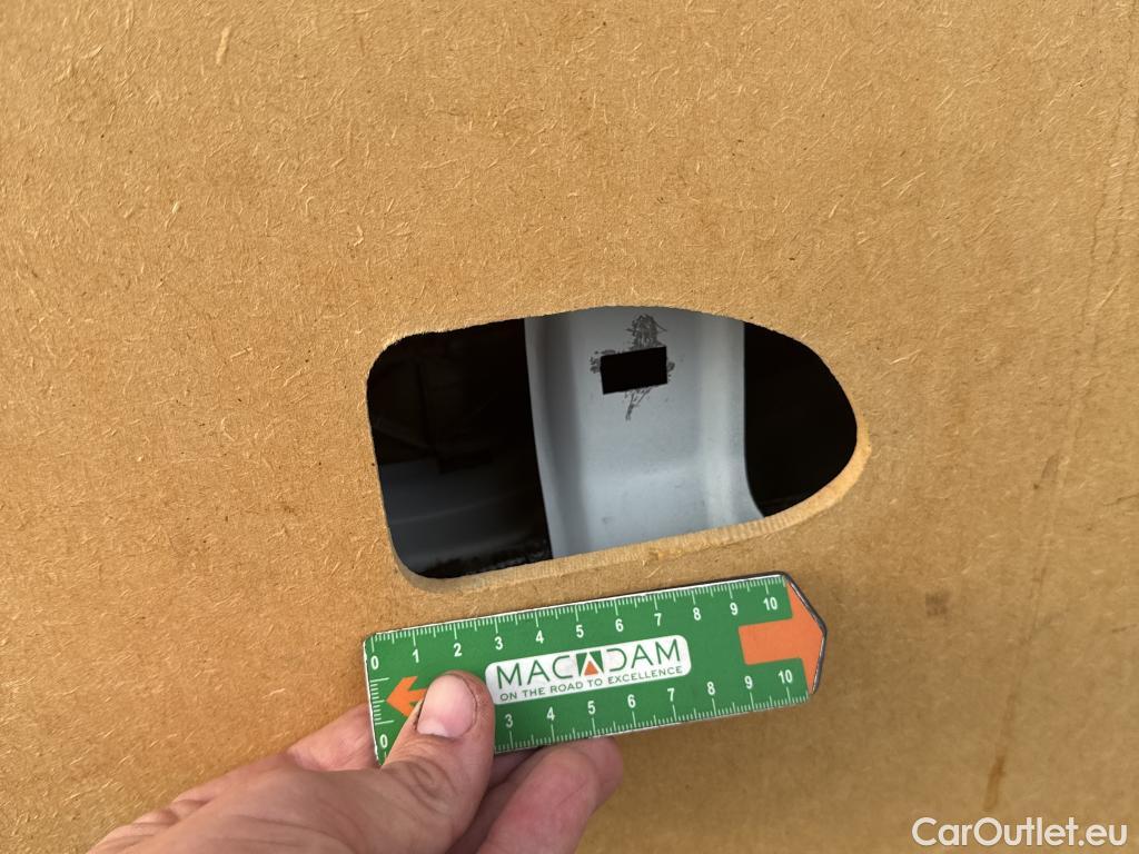  Renault  Trafic  Fourgon L2H1 3T Grand Confort 2.0 dCi 130CV BVM6 E6d #22