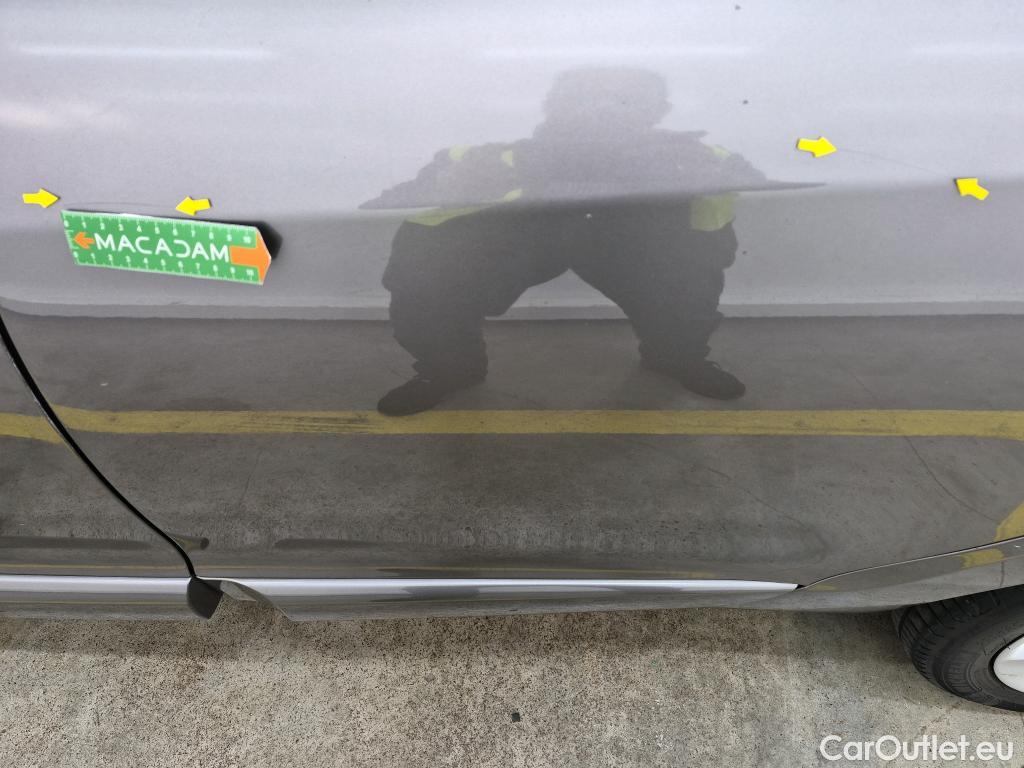  Renault  Megane  III Berline 5pt. Life 1.5 dCi 95CV BVM6 E5 #23