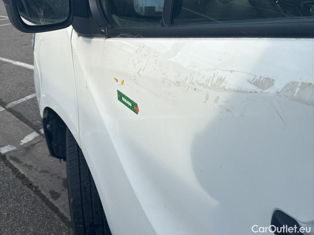  Renault  Trafic  Fourgon L2H1 3T Grand Confort 2.0 dCi 130CV BVM6 E6d #31