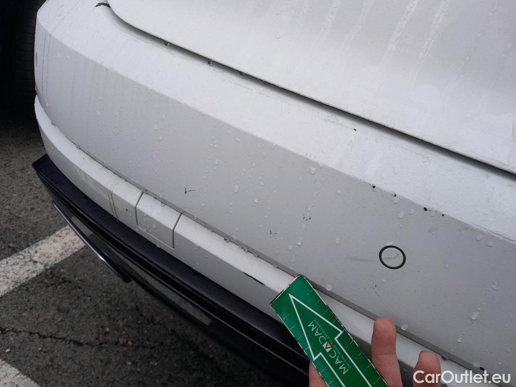  Volkswagen  Touareg VOLKSWAGEN  / 2018 / 5P / todoterreno Premium 3.0 TDI 170kW (231CV) Tip 4Mot #6