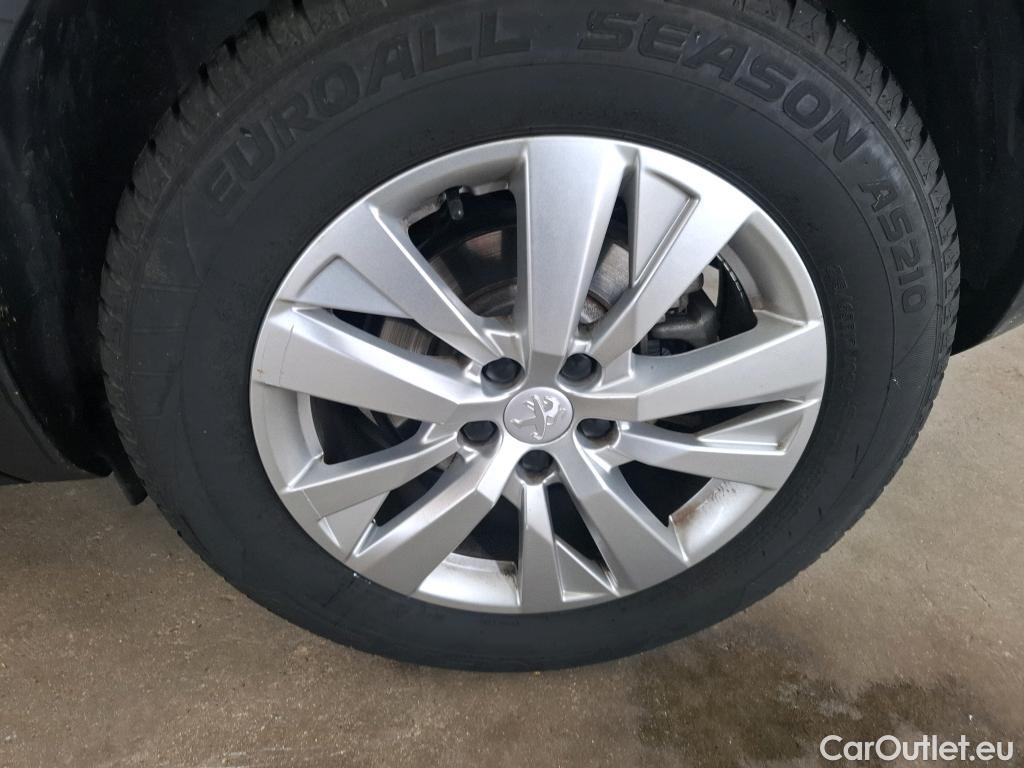  Peugeot  3008  Active Business 1.5 HDi 130CV BVA8 E6d #8