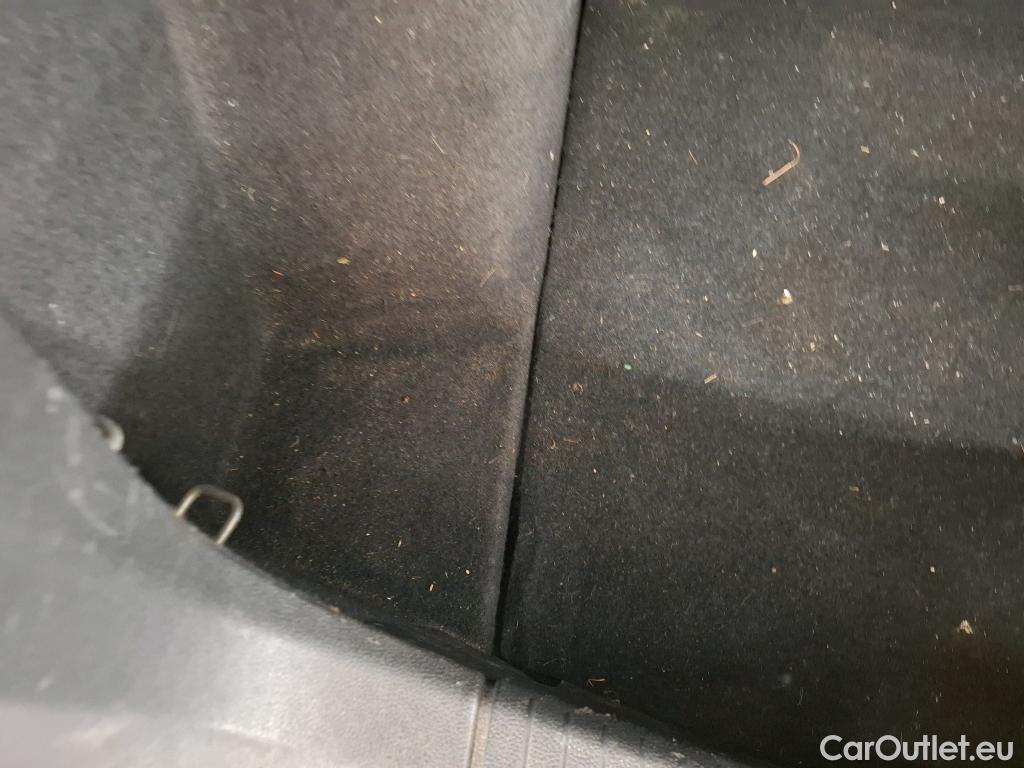  Volkswagen  Tiguan VOLKSWAGEN  / 2020 / 5P / SUV 2.0 TDI 150 DSG7 R-Line #14