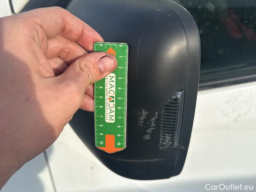  Renault  Trafic  Fourgon L2H1 3T Grand Confort 2.0 dCi 130CV BVM6 E6d #28