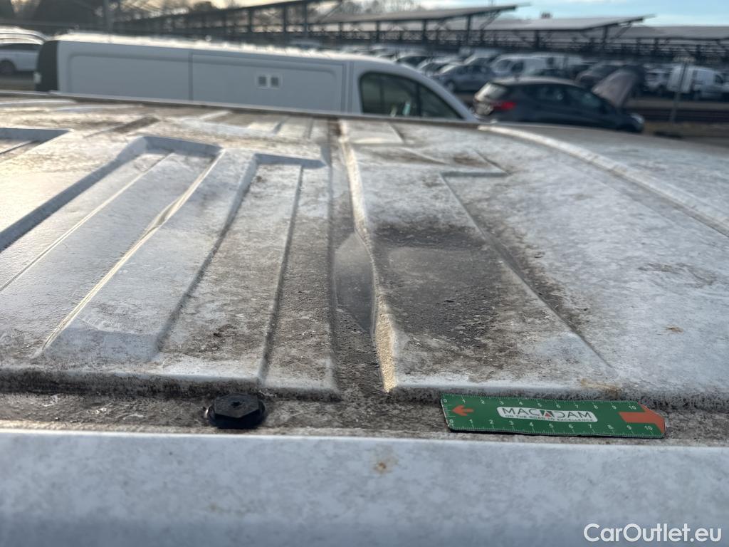  Renault  Trafic  Fourgon L2H1 3T Grand Confort 2.0 dCi 130CV BVM6 E6d #4