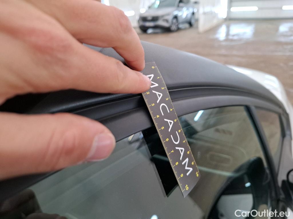  Citroen  C3  Shine 1.2 PureTech 80CV BVM5 E6 #12